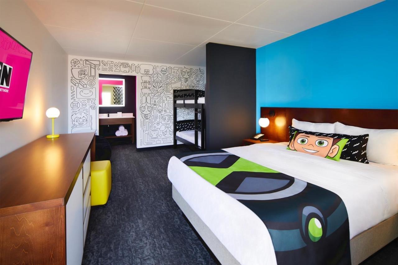 Packages & Offers  Cartoon Network Hotel