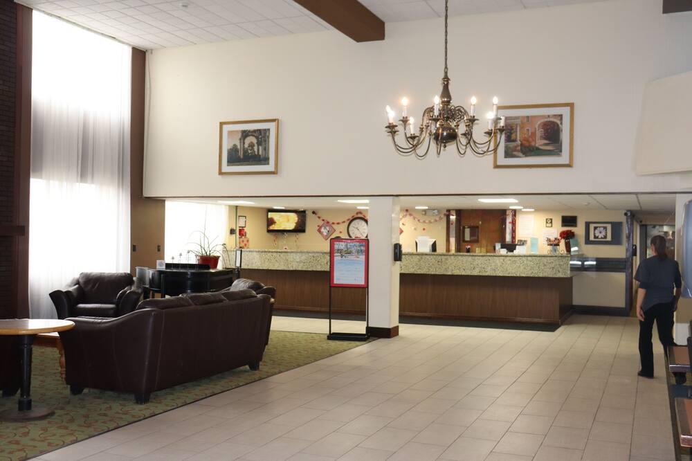 Ramada by Wyndham Lansing Hotel Conference Center in Lansing