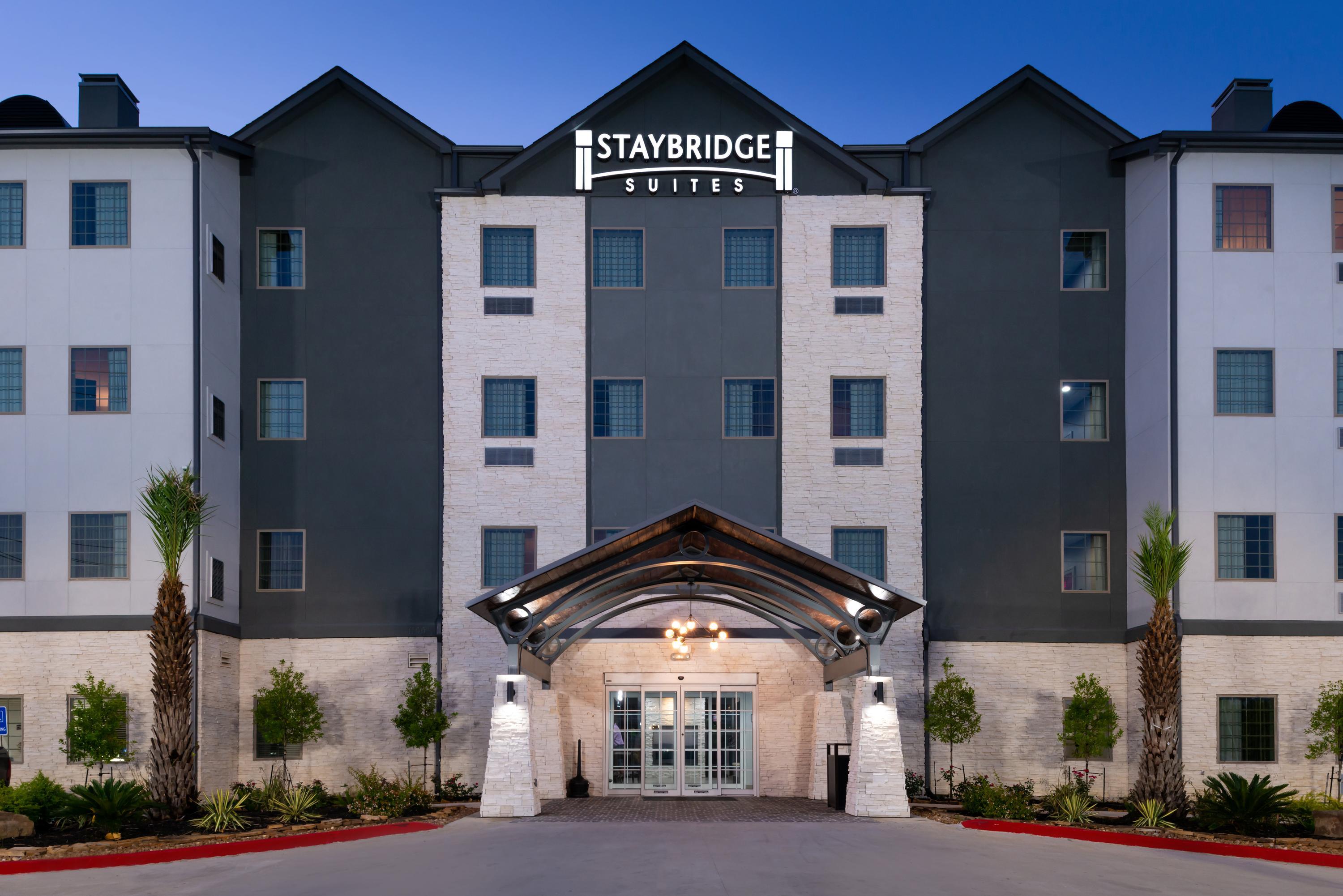 Staybridge Suites Lake Charles in Lake Charles, the United States from  $127: Deals, Reviews, Photos | momondo