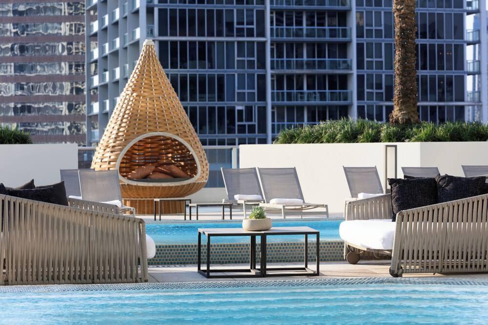 Zuma Downtown Miami  Kimpton EPIC Hotel, a Luxury Hotel