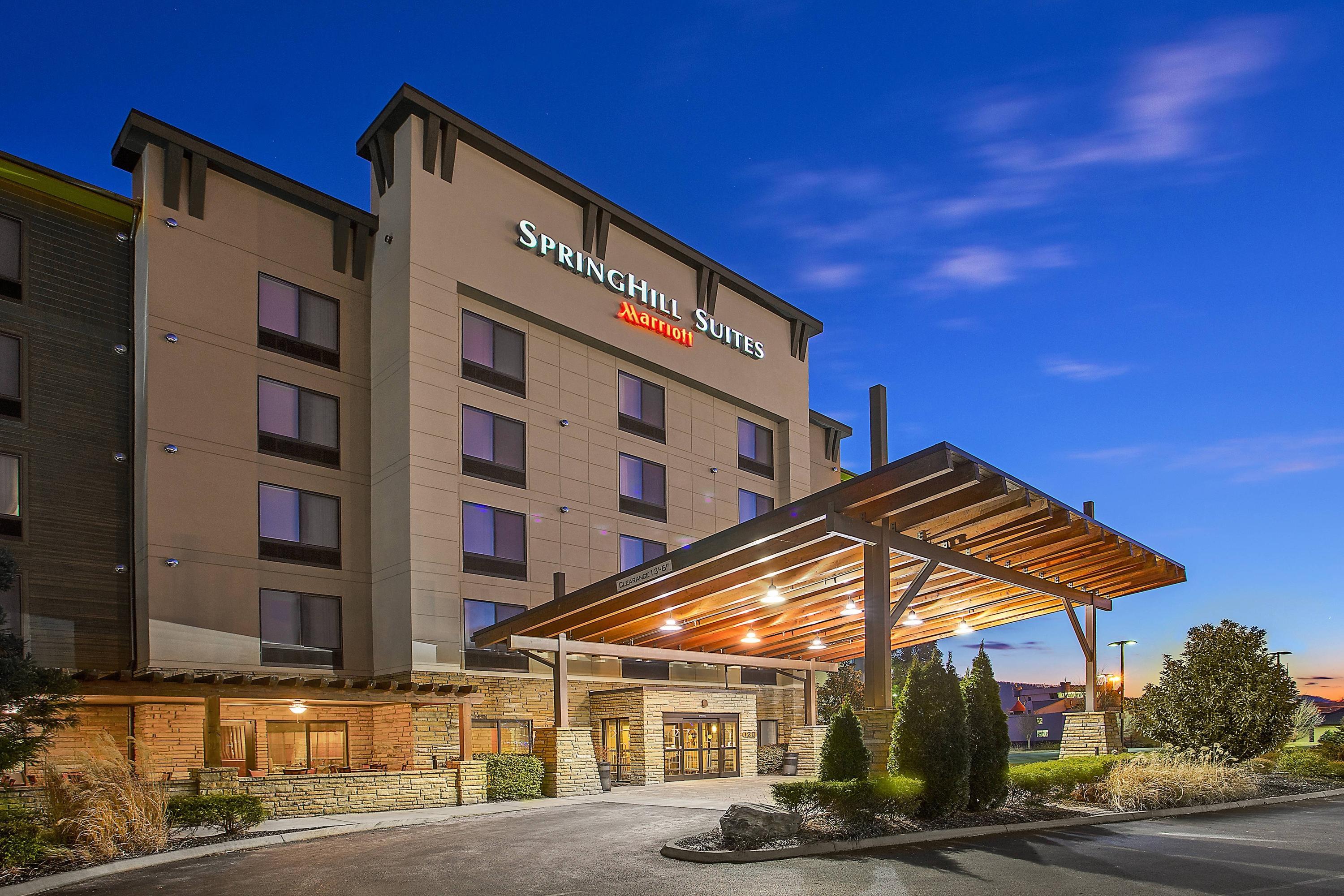 SpringHill Suites by Marriott Pigeon Forge in Pigeon Forge, the United  States from $78: Deals, Reviews, Photos | momondo