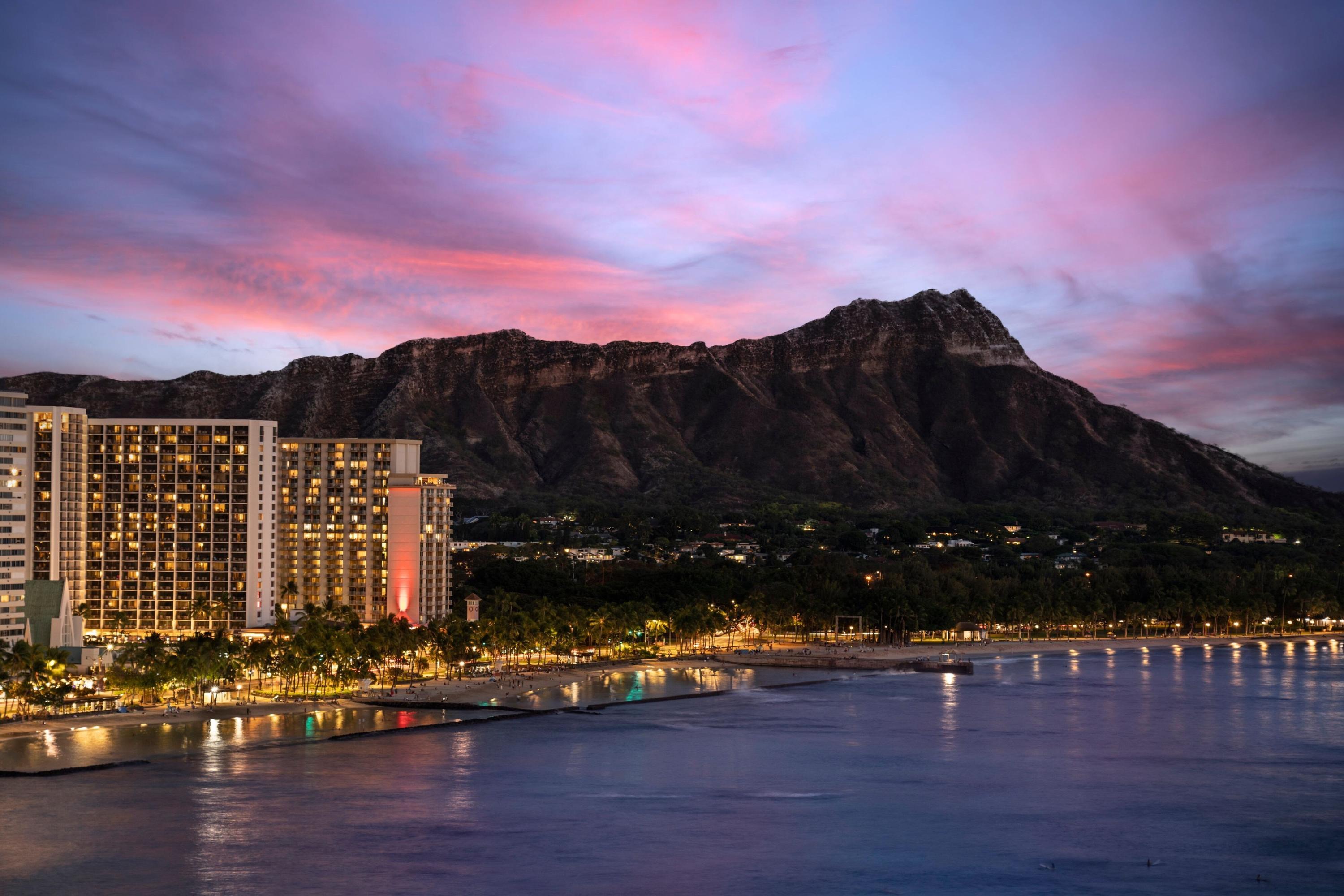 Waikiki Beach Marriott Resort & Spa, Honolulu – Updated 2023 Prices