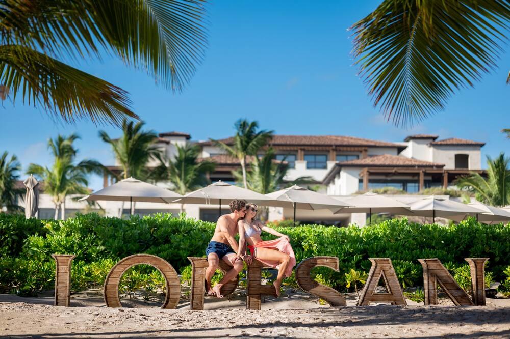 Lopesan Costa Bávaro Resort, Spa & Casino in Punta Cana, the Dominican  Republic from $139: Deals, Reviews, Photos | momondo