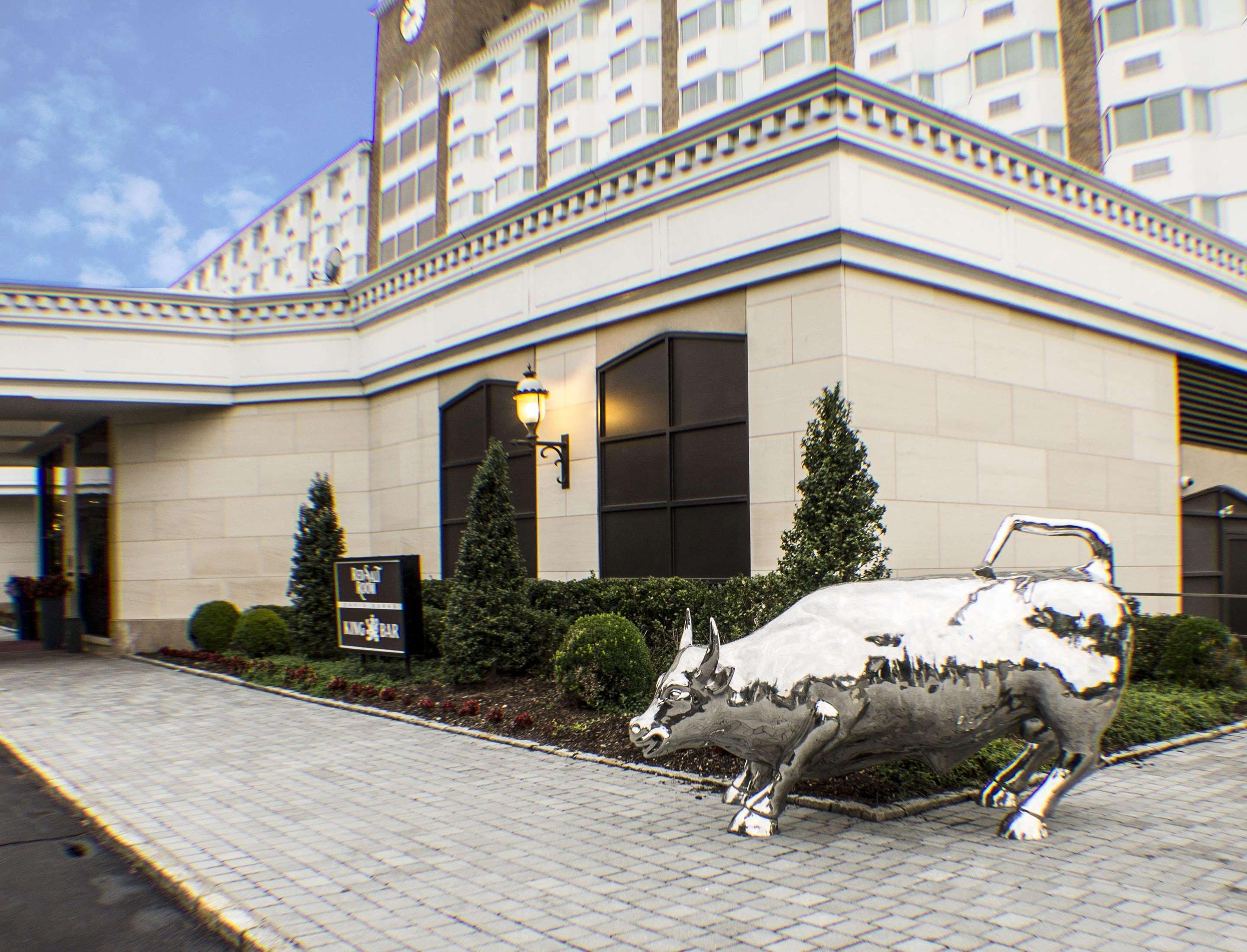 Garden City, NY : The Garden City Hotel photo, picture, image (New York) at