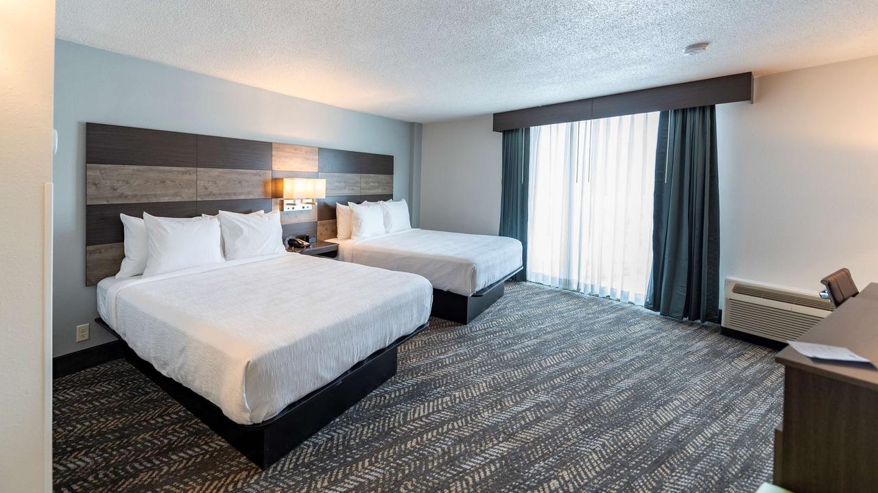 Best Western Plus Wausau Tower Inn in Wausau, United States from $48