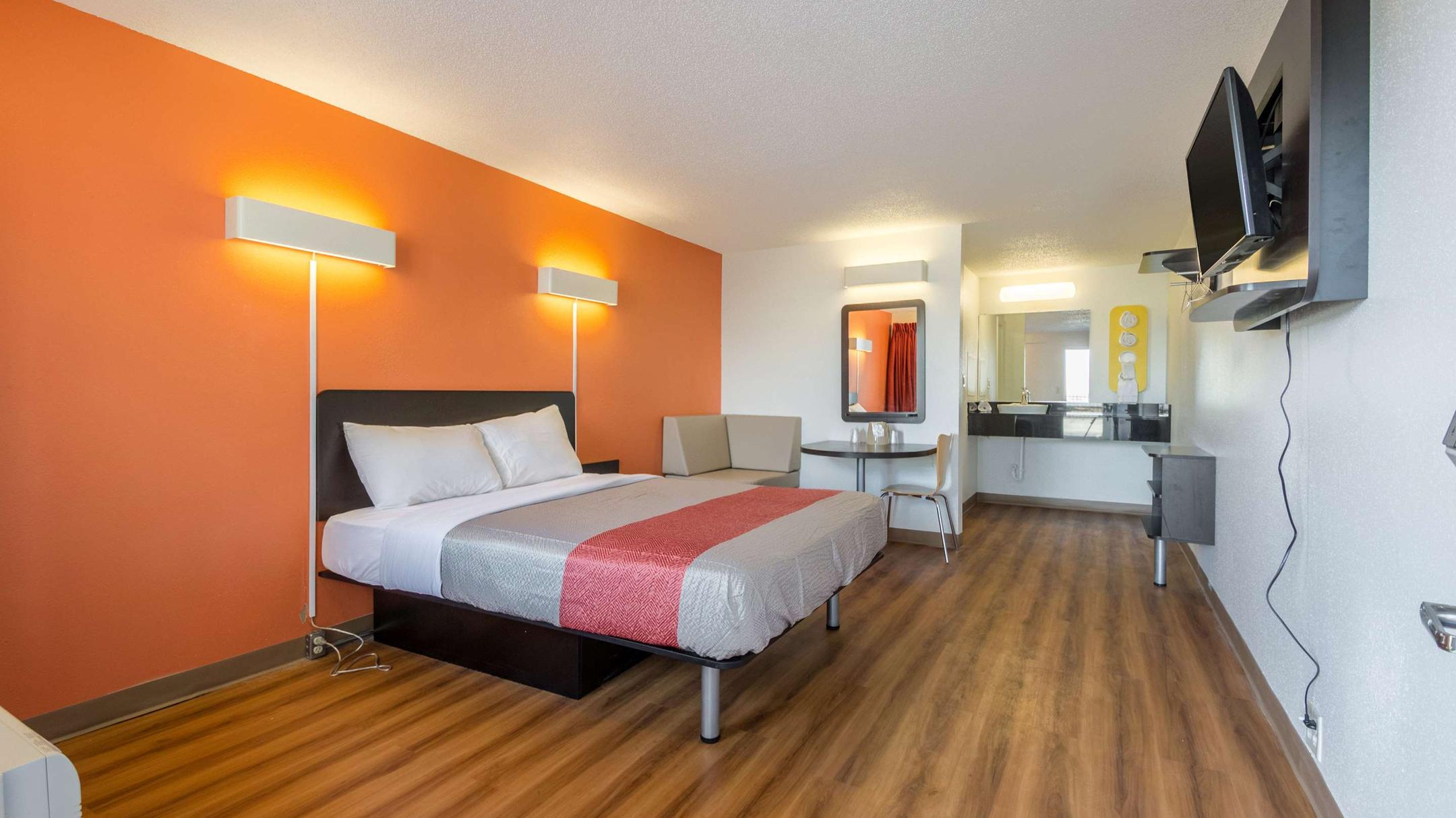 Motel 6 Indianapolis, In - South in Indianapolis, United States from