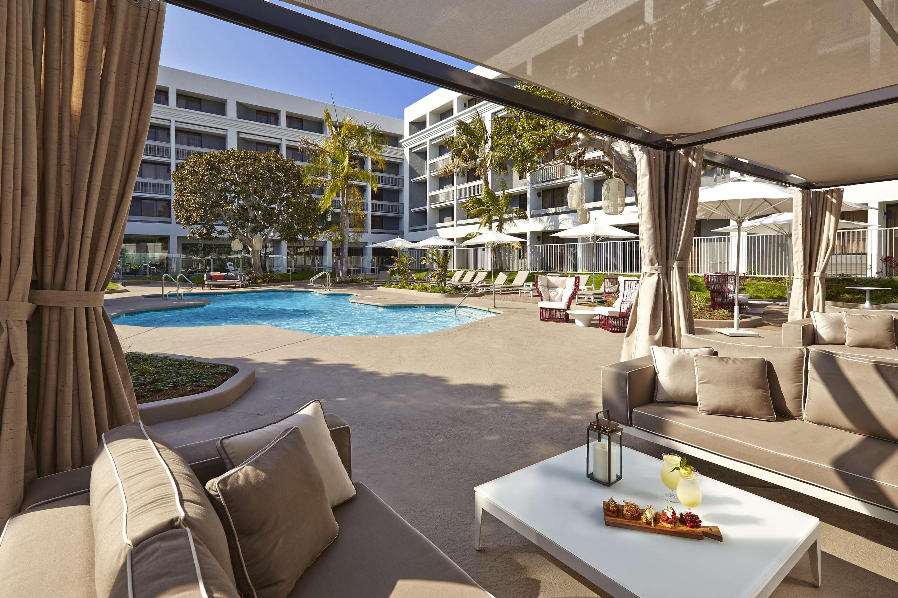 Hotel MdR Marina del Rey a DoubleTree by Hilton in Los Angeles