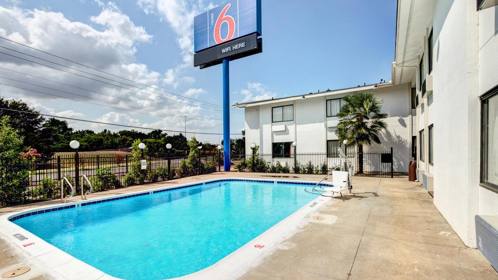 Motel 6 Dallas South in Dallas, United States from $60: Deals, Reviews